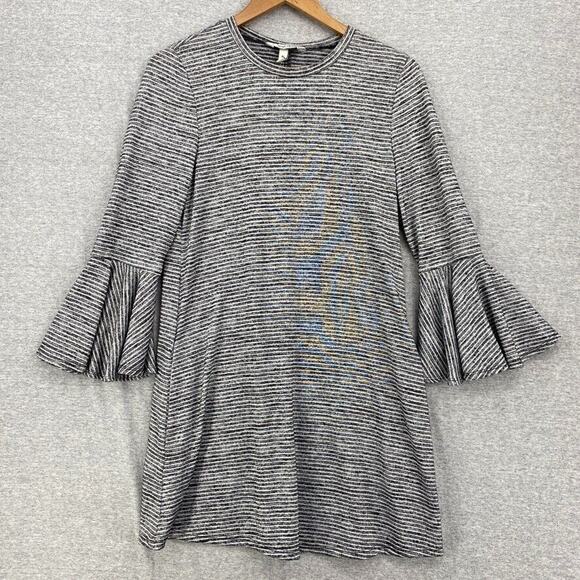 Speechless Dress Womens Medium Black Gray Striped Bell Sleeves Short Pullover - Picture 1 of 9